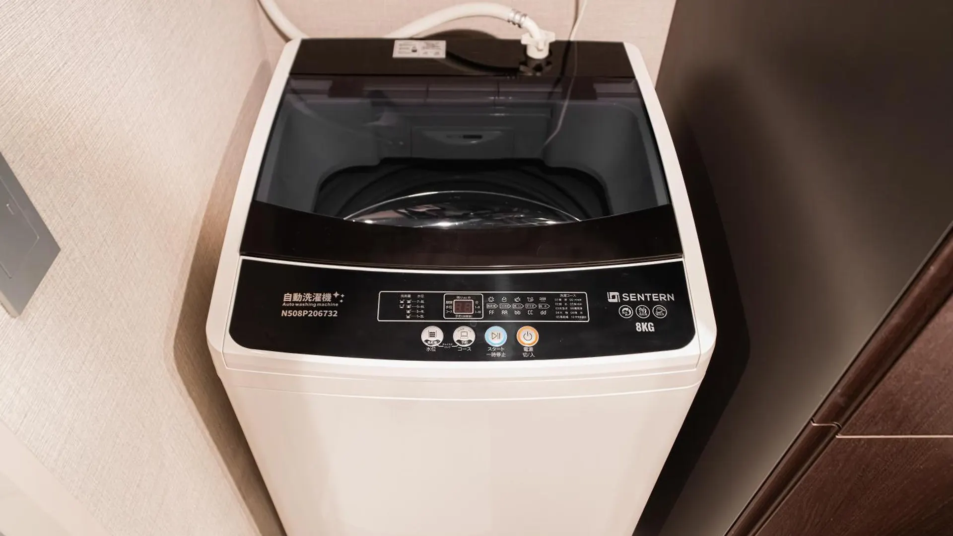 Roppongi Designer Apartment Newly Built 5 Minutes Walk To The Station Tokyo