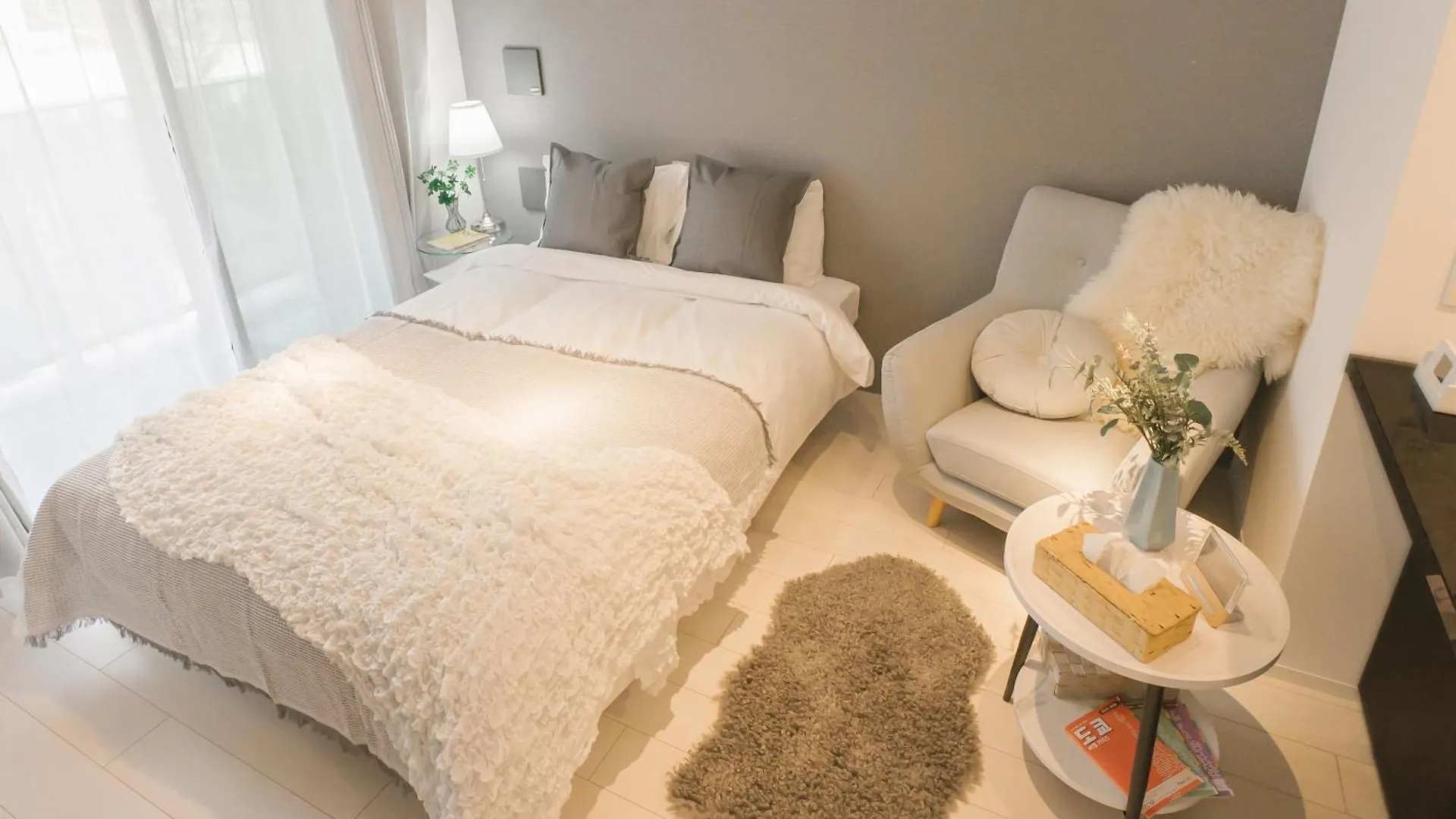Roppongi Designer Apartment Newly Built 5 Minutes Walk To The Station location