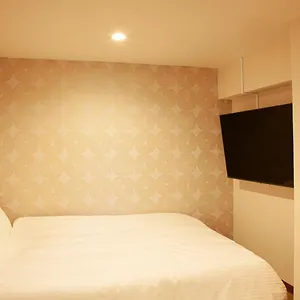 カプセルホテル Sauna & Thermae-yu Nishiazabu, 東京都